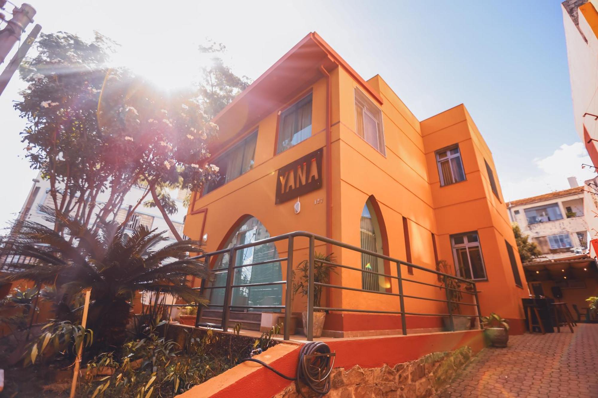 Poente Hostel Belo Horizonte Eksteriør billede